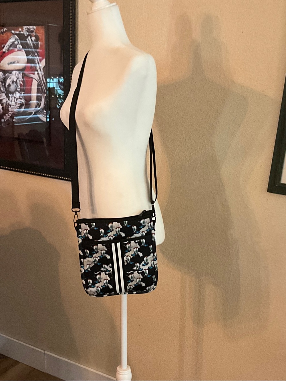 Crossbody Shoulder Bag Cut cowboy boots with Christmas tree pattern